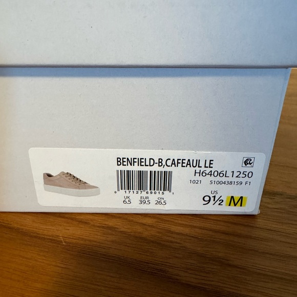 Women’s Vince Sneaker - Picture 5 of 5